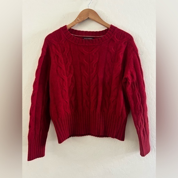 Banana Republic Sweaters - Banana Republic Sweater sz S